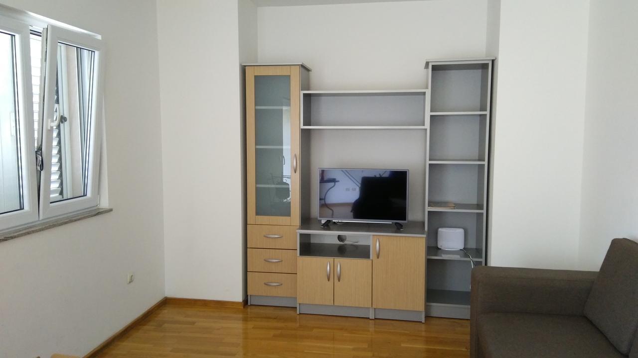 Apartment Tija Makarska Exterior photo